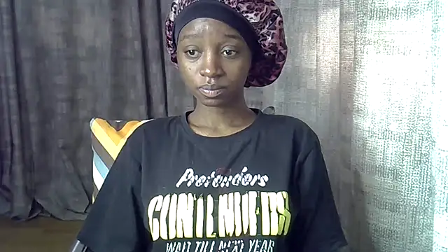 Snapshot of Enkarxx chatting on 09-26-25, 11:06 Enkarxx online show from 09-26-25, 11:06