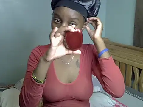 Snapshot of Enkarxx chatting on 03-20-25, 04:09 Enkarxx online show from 03-20-25, 04:09