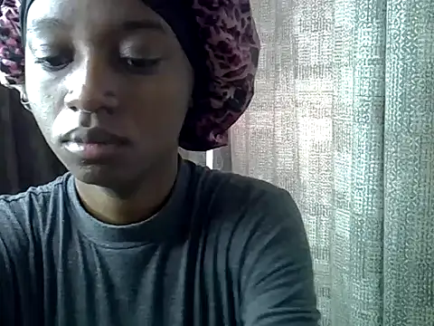 Snapshot of Enkarxx chatting on 09-25-25, 11:27 Enkarxx online show from 09-25-25, 11:27