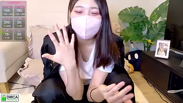 SUZU  online show from 05-12-26, 11:16
