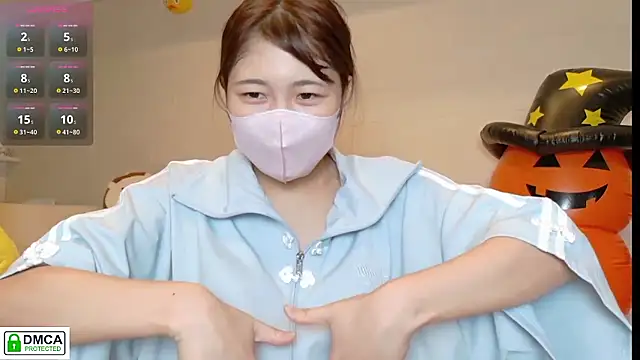 SUZU  online show from 10-26-25, 01:22