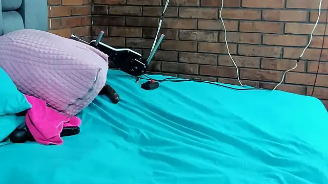 Couple Gold69 online show from 10-22-25, 09:20