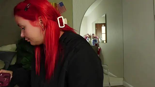 CelesteBailey online show from 04-17-26, 03:20