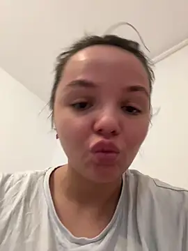 CelesteBailey online show from 03-09-26, 06:39