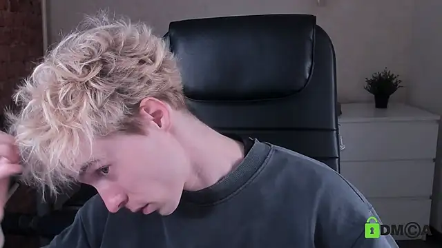 Snapshot of _tokyo_ghoul chatting on 07-10-26, 03:01 tokyo ghoul online show from 07-10-26, 03:01