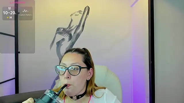 NiickyJones online show from 03-21-25, 01:34