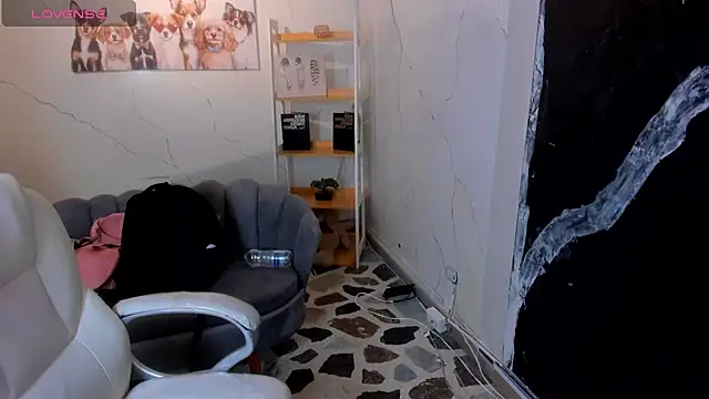 NiickyJones online show from 09-17-25, 08:33