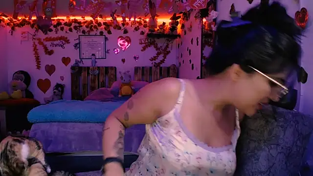 Snapshot of azahar__ziiz chatting on 02-12-25, 09:33 azahar  ziiz online show from 02-12-25, 09:33