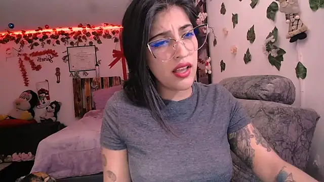 Snapshot of azahar__ziiz chatting on 01-02-25, 03:58 azahar  ziiz online show from 01-02-25, 03:58