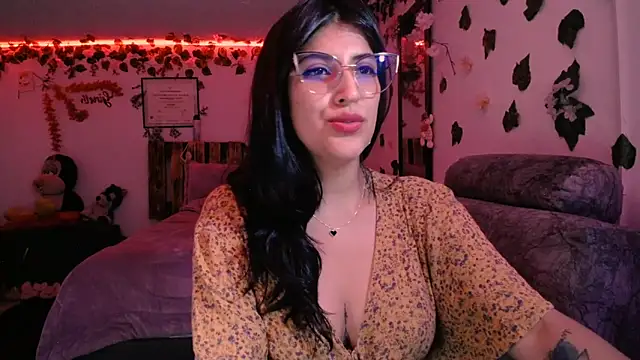 Snapshot of azahar__ziiz chatting on 01-20-25, 02:01 azahar  ziiz online show from 01-20-25, 02:01