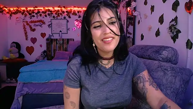 Snapshot of azahar__ziiz chatting on 02-21-25, 10:37 azahar  ziiz online show from 02-21-25, 10:37
