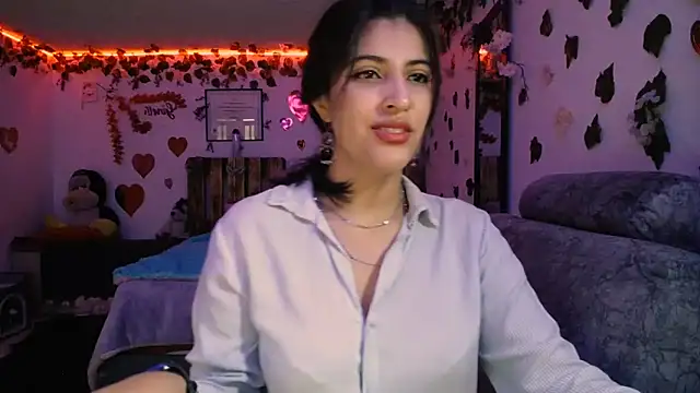 Snapshot of azahar__ziiz chatting on 03-03-25, 02:39 azahar  ziiz online show from 03-03-25, 02:39