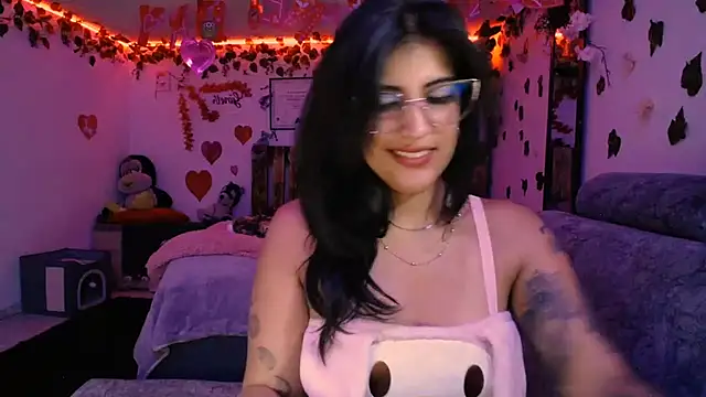 Snapshot of azahar__ziiz chatting on 02-14-25, 12:41 azahar  ziiz online show from 02-14-25, 12:41