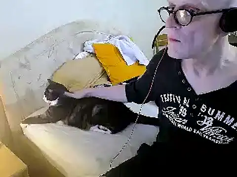 Snapshot of HornyRalfi55 chatting on 03-12-25, 05:38 HornyRalfi55 online show from 03-12-25, 05:38