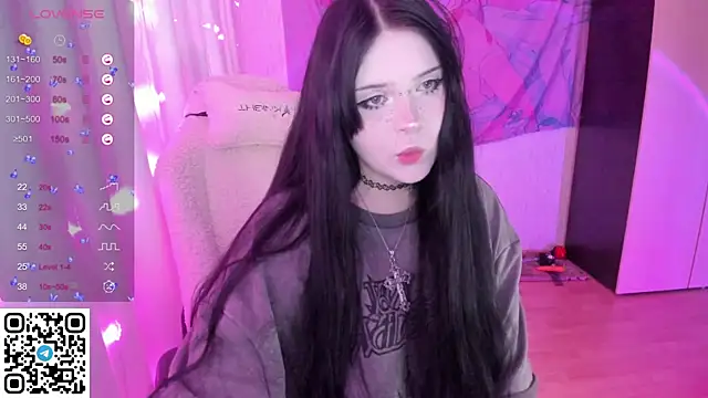 SelenaCute online show from 05-29-26, 04:02