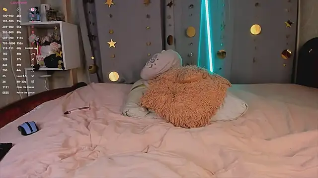 Snapshot of Jess_Lui chatting on 02-22-26, 03:31 Jess Lui online show from 02-22-26, 03:31