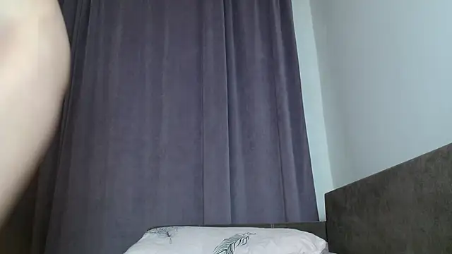 Snapshot of LadyMilfxxx chatting on 07-06-26, 05:26 LadyMilfxxx online show from 07-06-26, 05:26