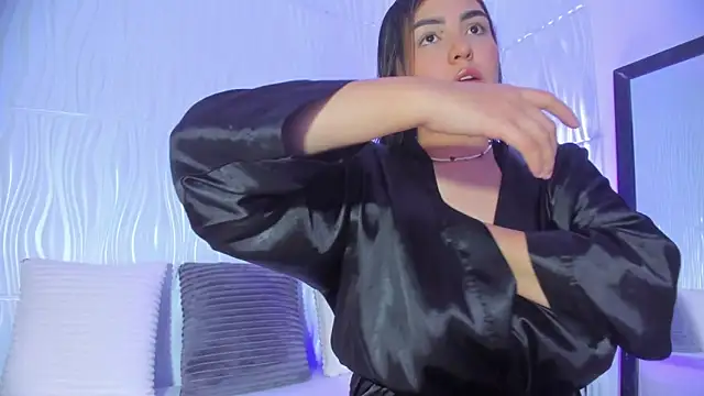 Abby  colins online show from 11-30-25, 08:53