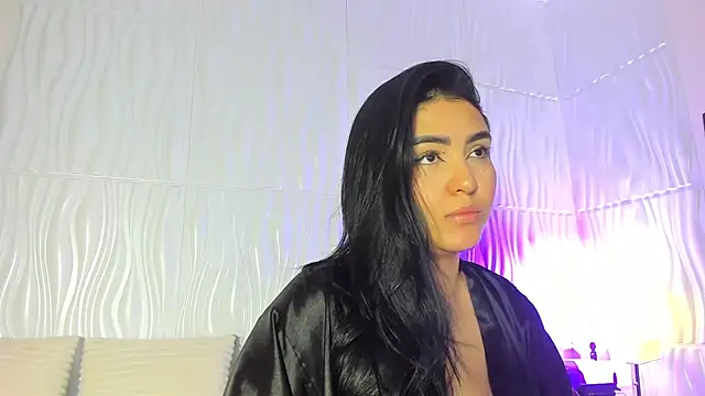 Abby  colins online show from 05-19-26, 04:03