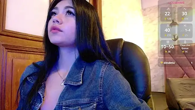 Snapshot of gabriella_27 chatting on 09-30-25, 12:00 gabriella 27 online show from 09-30-25, 12:00