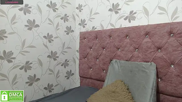 Snapshot of gabriella_27 chatting on 02-03-25, 12:25 gabriella 27 online show from 02-03-25, 12:25