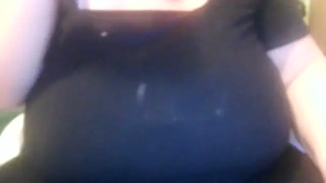 Nataliesbestjuggs online show from 07-16-26, 10:18