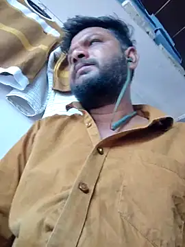 Snapshot of surayrawat9039 chatting on 07-12-26, 05:19 surayrawat9039 online show from 07-12-26, 05:19