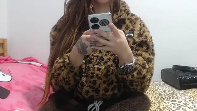 Snapshot of AnnieSexDoll chatting on 01-10-26, 07:31 AnnieSexDoll online show from 01-10-26, 07:31