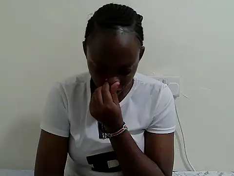 lizbela1 online show from 12-20-25, 05:38