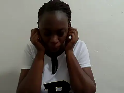 lizbela1 online show from 05-27-26, 03:14