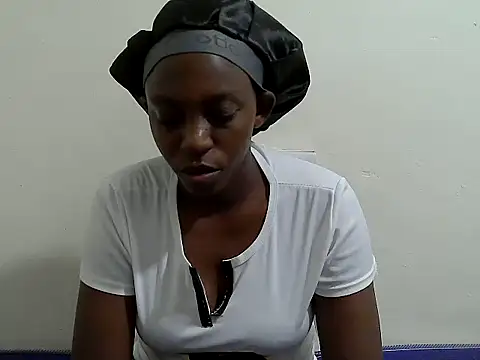 lizbela1 online show from 05-26-26, 09:13