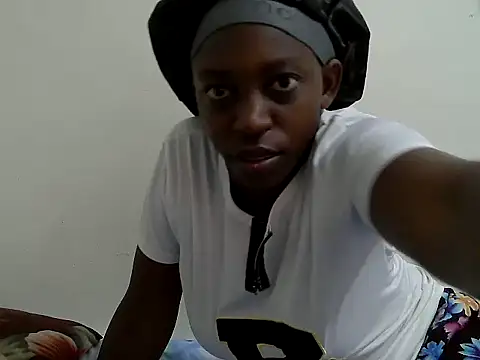 lizbela1 online show from 05-14-26, 08:00