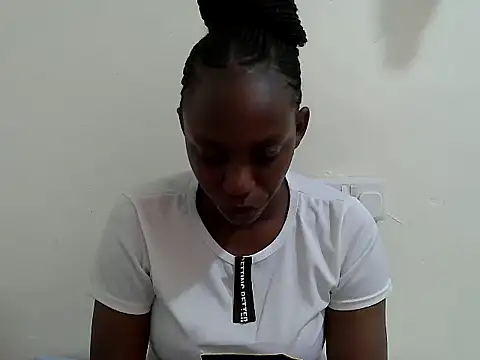 lizbela1 online show from 10-24-25, 01:21