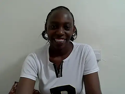 lizbela1 online show from 12-16-25, 11:58