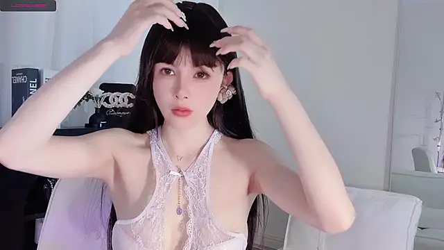 lvy-w online show from 10-08-25, 07:43