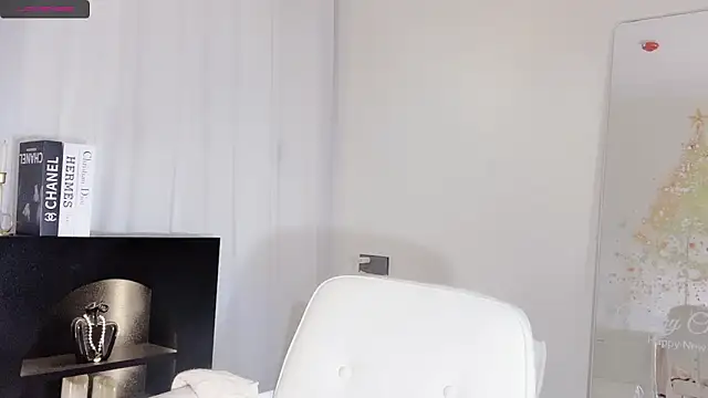 lvy-w online show from 12-15-25, 12:33