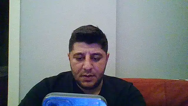 erkekkkadam online show from 05-12-26, 06:47