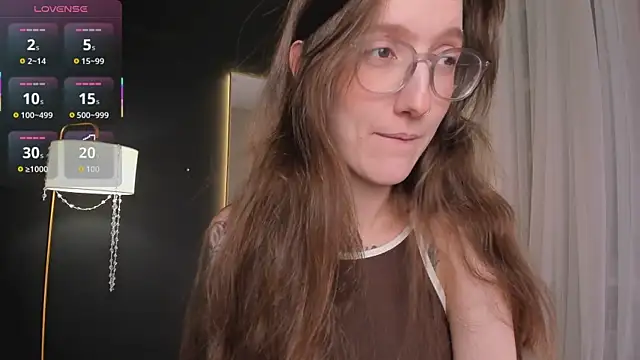 Lola Missy online show from 01-14-26, 05:11