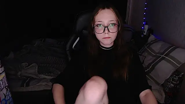 AmeliaKamishiro online show from 11-10-25, 02:55
