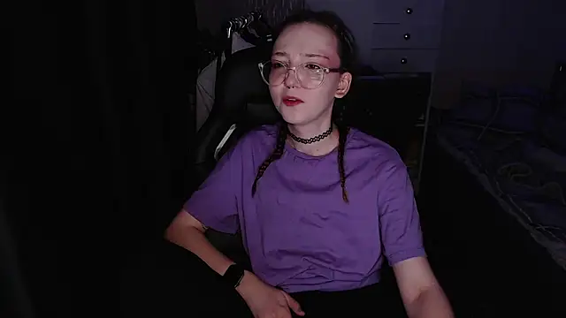 AmeliaKamishiro online show from 11-26-25, 03:17