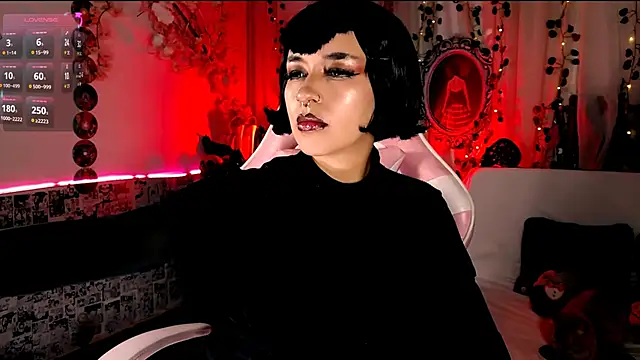 kitty roxy online show from 10-12-25, 05:09