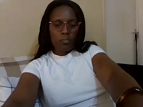 Malaika Nkosi online show from 09-11-25, 10:26
