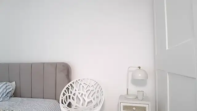 SexyandMarried1 online show from 04-22-26, 02:13