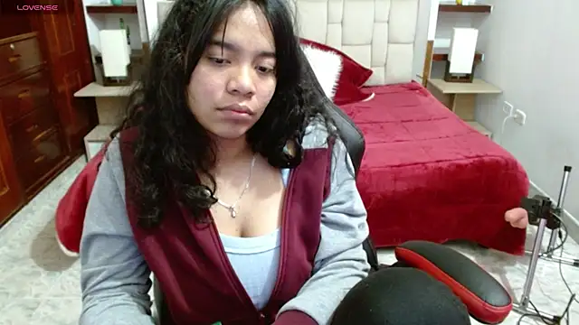 Snapshot of laureentt_ chatting on 03-01-25, 09:18 laureentt online show from 03-01-25, 09:18