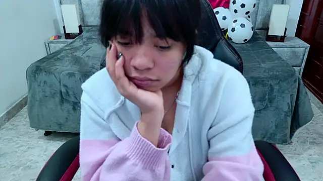 Snapshot of laureentt_ chatting on 07-01-26, 03:18 laureentt online show from 07-01-26, 03:18