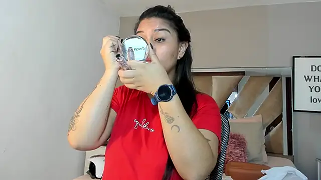 sharlott18 online show from 01-12-25, 12:12