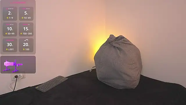 Snapshot of Markbrown chatting on 04-28-26, 08:46 Markbrown online show from 04-28-26, 08:46