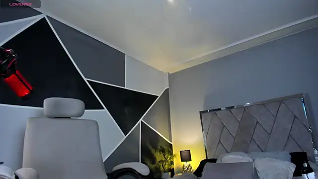 Snapshot of Markbrown chatting on 03-14-25, 01:05 Markbrown online show from 03-14-25, 01:05