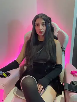 Felicia smok3 online show from 05-03-26, 03:44
