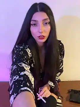 Snapshot of Felicia_smok3 chatting on 10-09-25, 12:55 Felicia smok3 online show from 10-09-25, 12:55